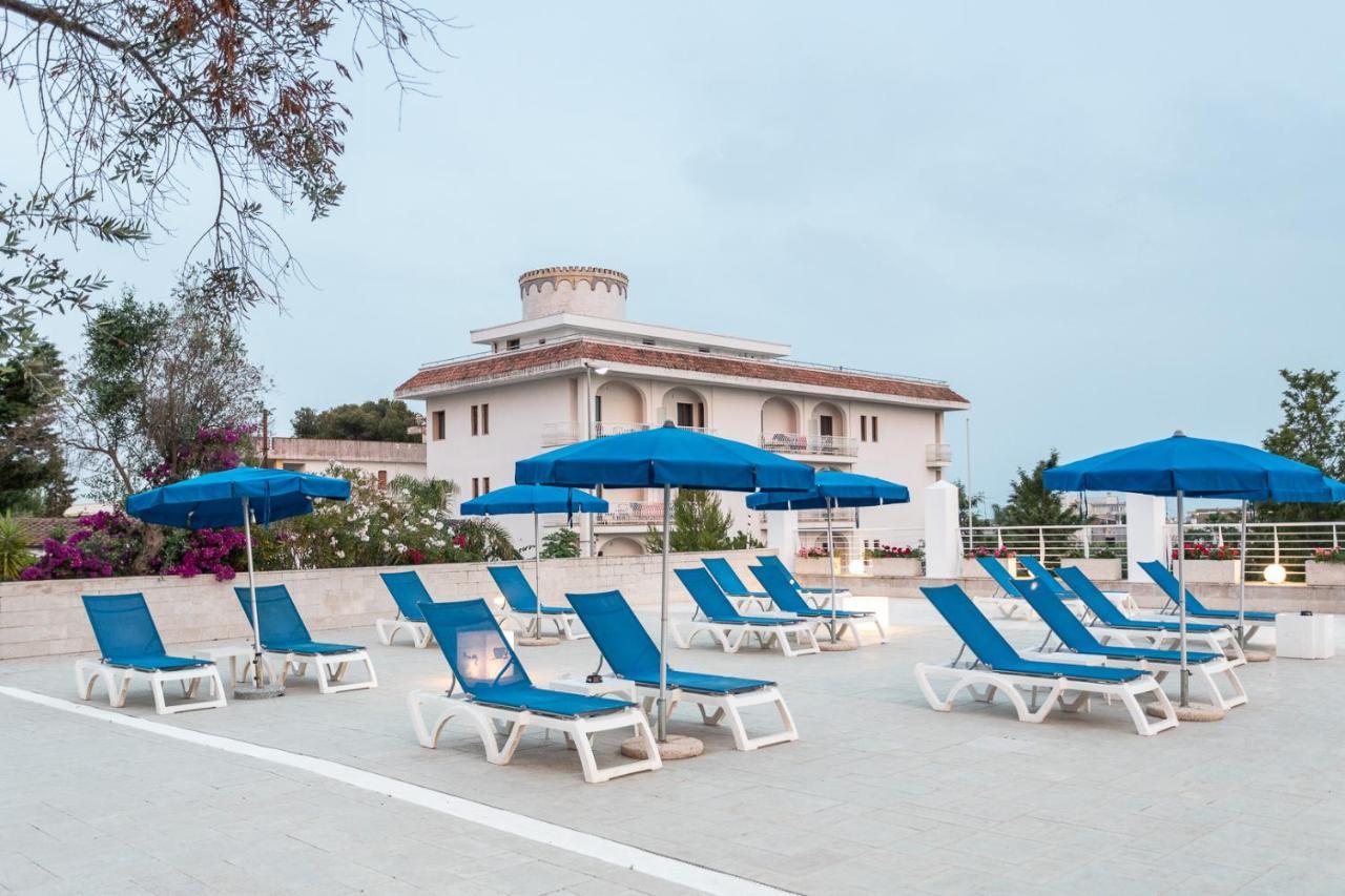 Club Azzurro Hotel & Resort Porto Cesareo Exteriör bild
